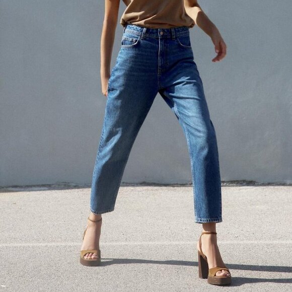 BLOGGERS FAVORITE NWT Zara Z1975 Mom Fit Jeans Size 29/US 8 - Picture 3 of 3